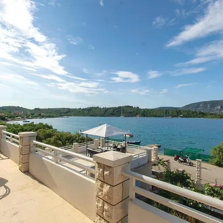 Apartment Racisce 아파트 Račišće